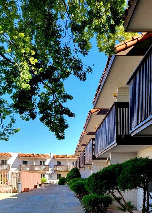 Hotel Inn Santa Fe Dış mekan fotoğraf