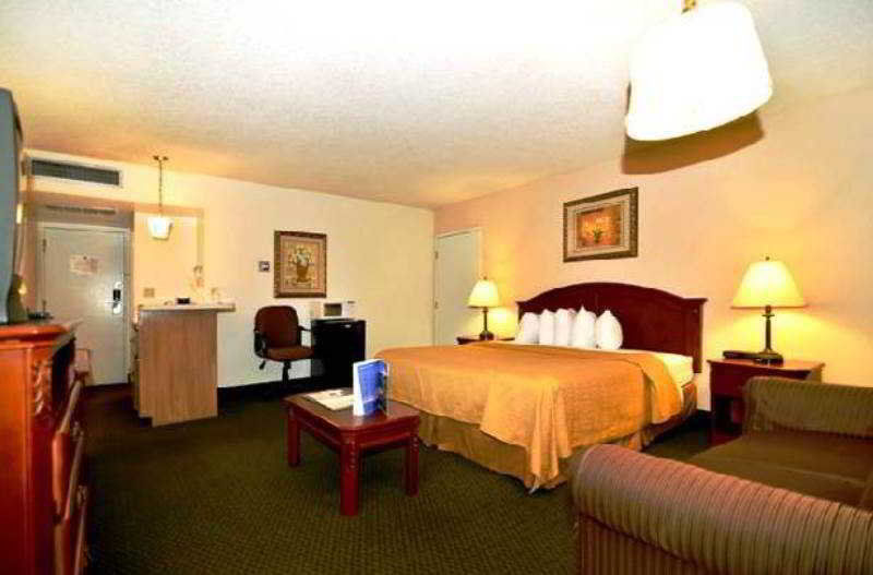 Hotel Inn Santa Fe Oda fotoğraf